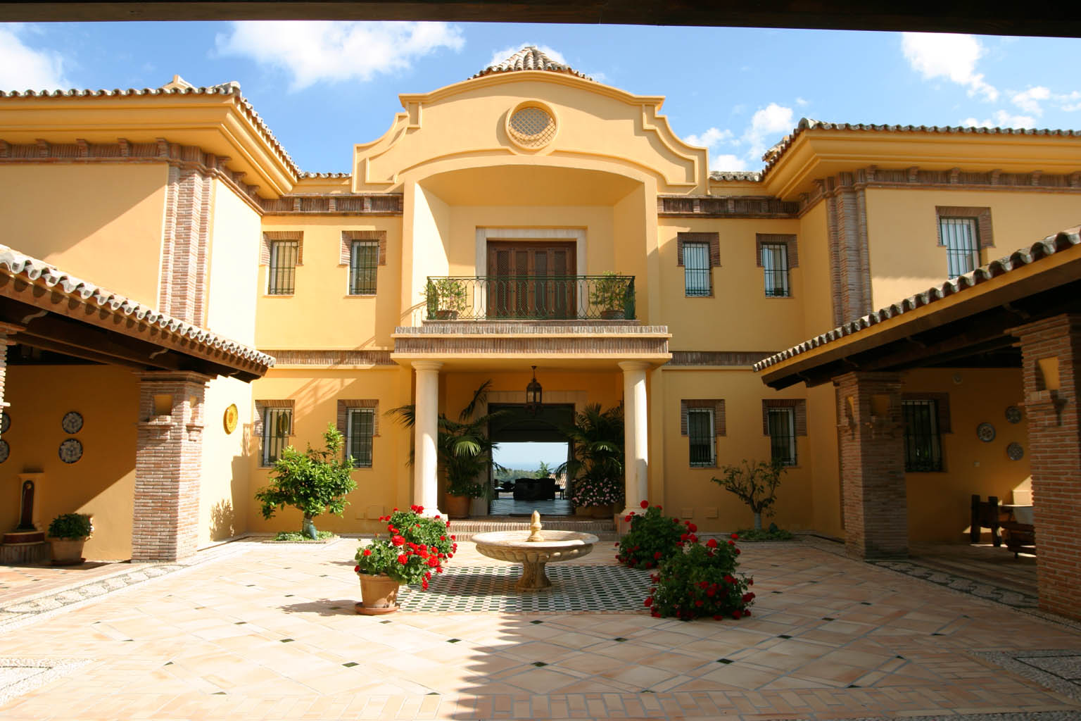 Villa Acacia 38 gallery 01